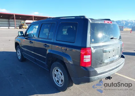 2015 Jeep Patriot Sport из США, поврежденный, VIN 1C4NJPBB7FD139800